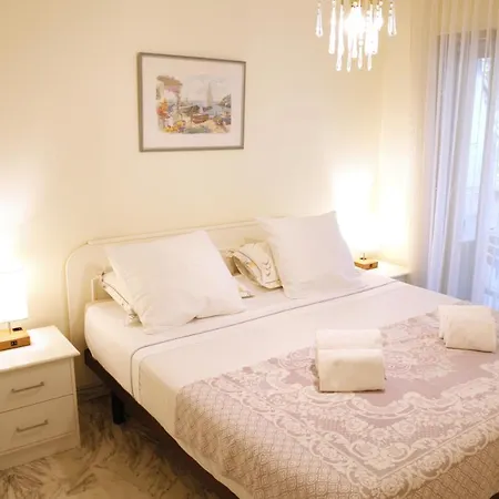 Apartment Cinema Festival Apartment: Netflix, Iptv & Free Parking